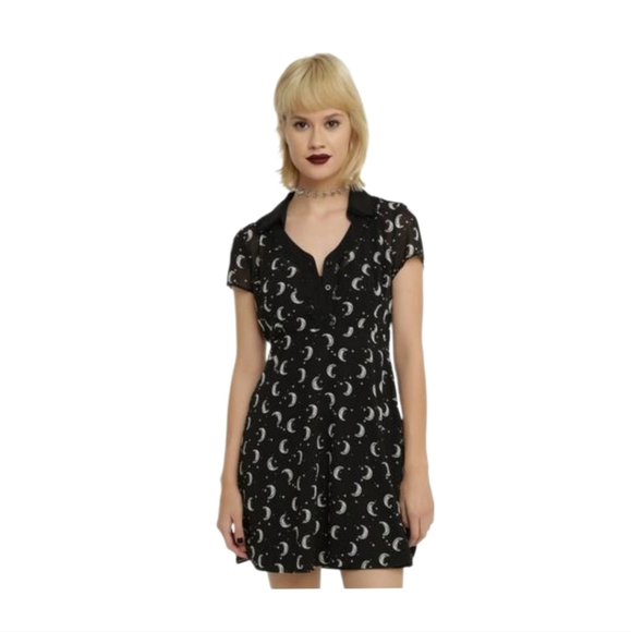 Hot‎ Topic Black Moon & Stars Chiffon Dress Size Medium - Picture 1 of 7
